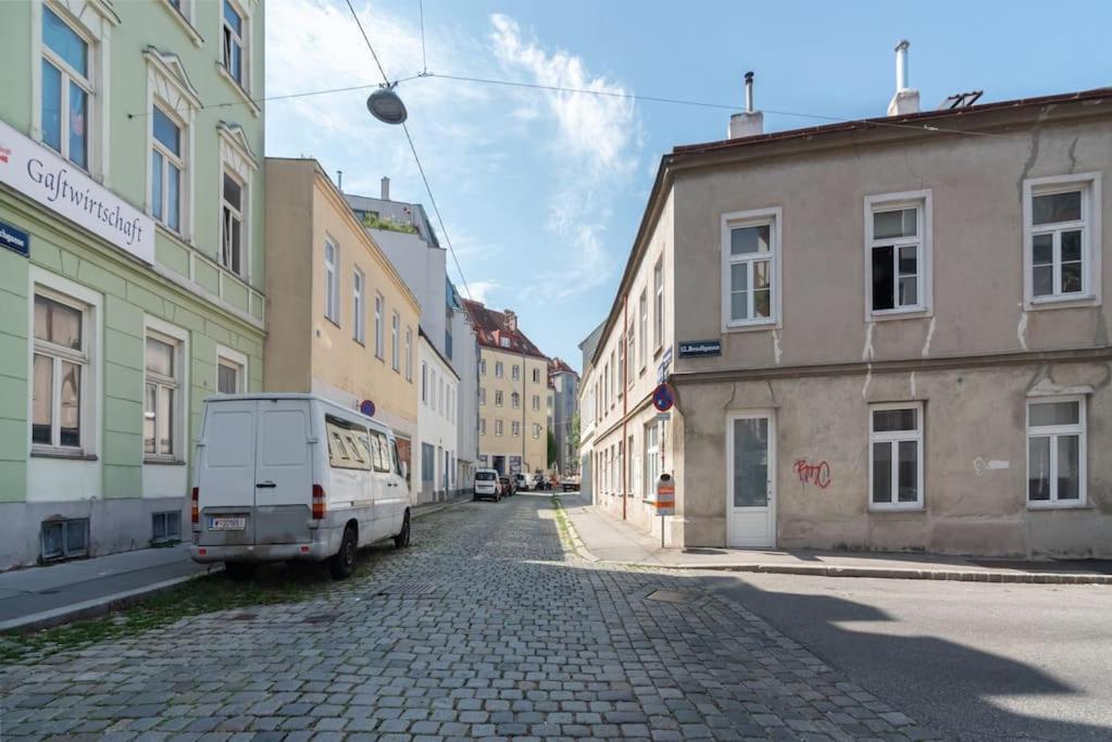 Neu Und Hell In Zentraler Ruhelage Mit Parkplatz Lejlighed Wien Eksteriør billede