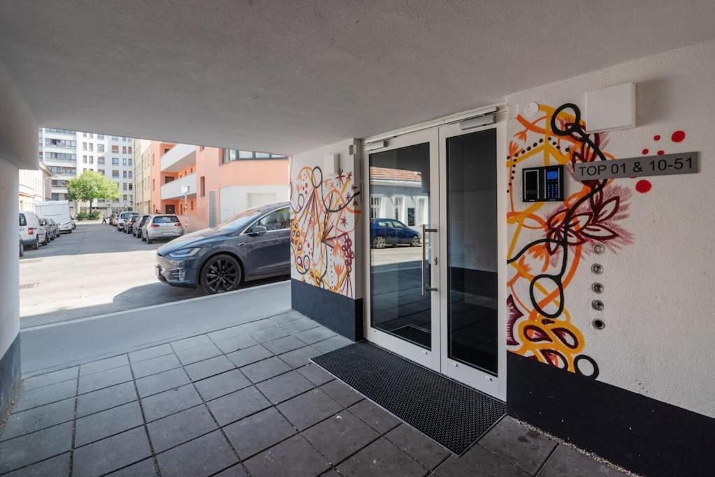 Neu Und Hell In Zentraler Ruhelage Mit Parkplatz Lejlighed Wien Eksteriør billede