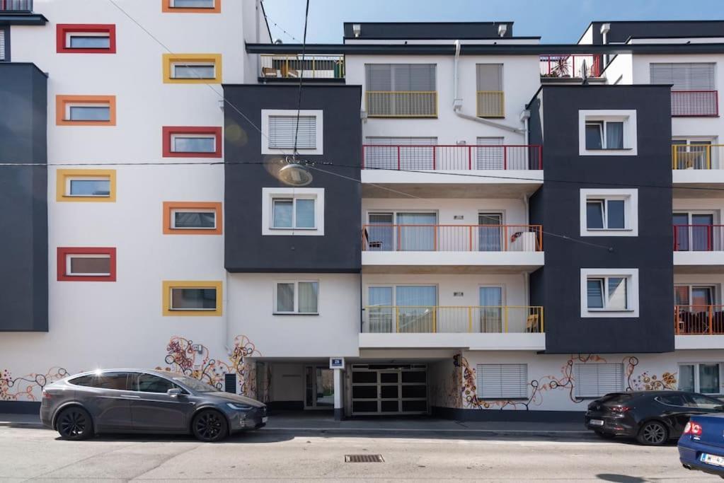 Neu Und Hell In Zentraler Ruhelage Mit Parkplatz Lejlighed Wien Eksteriør billede